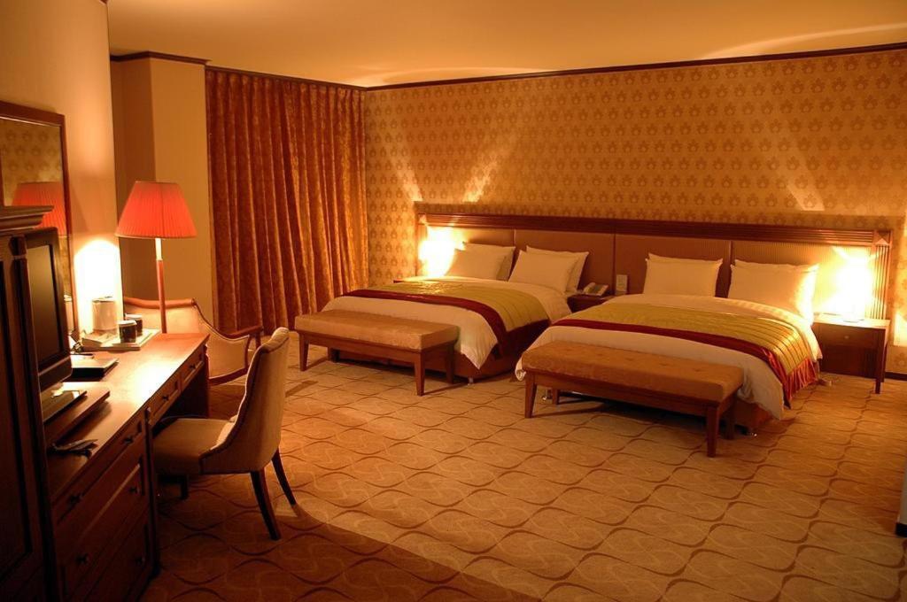 Sunjin Grand Hotel Ułan Bator Zewnętrze zdjęcie