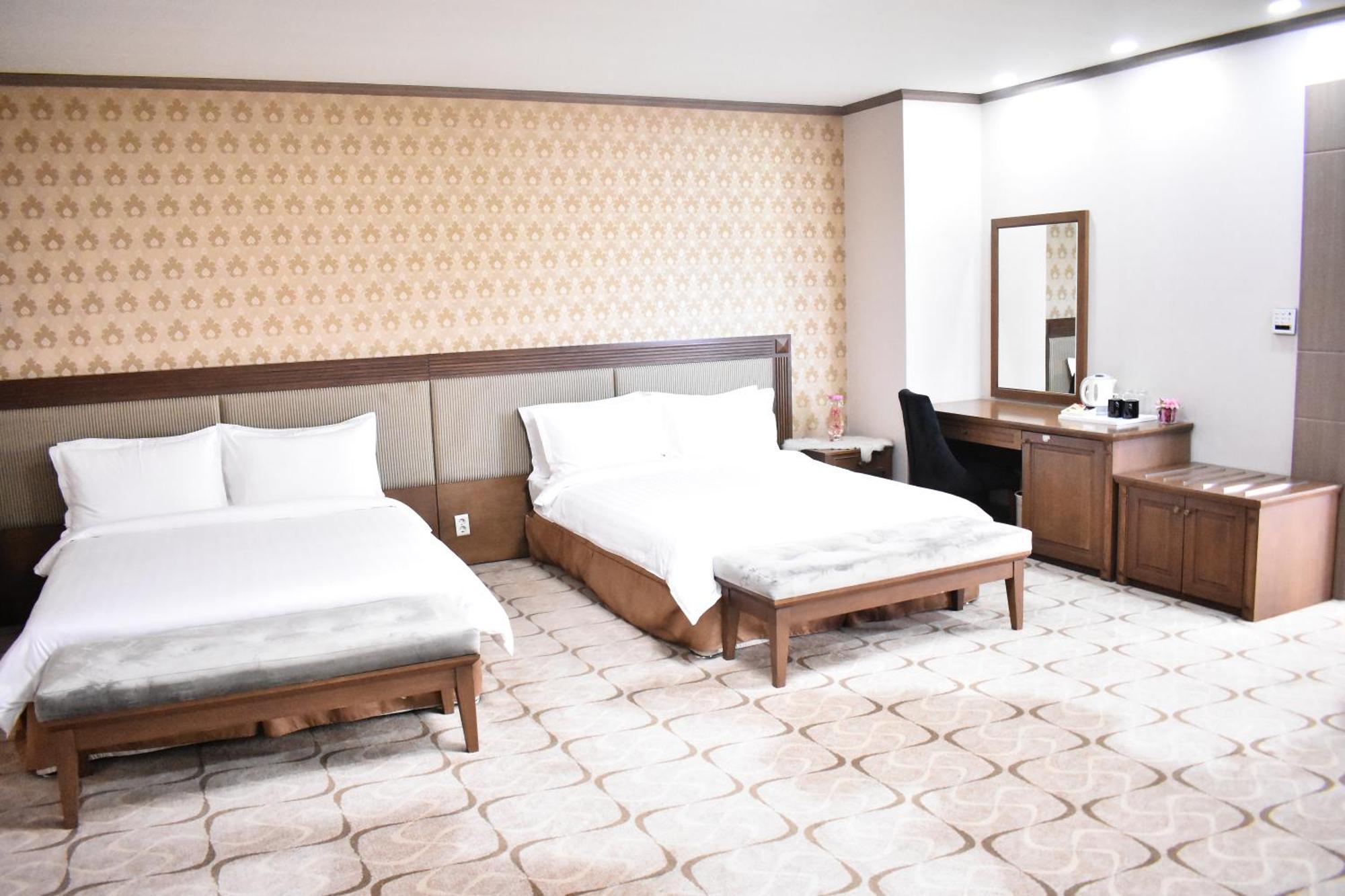 Sunjin Grand Hotel Ułan Bator Zewnętrze zdjęcie