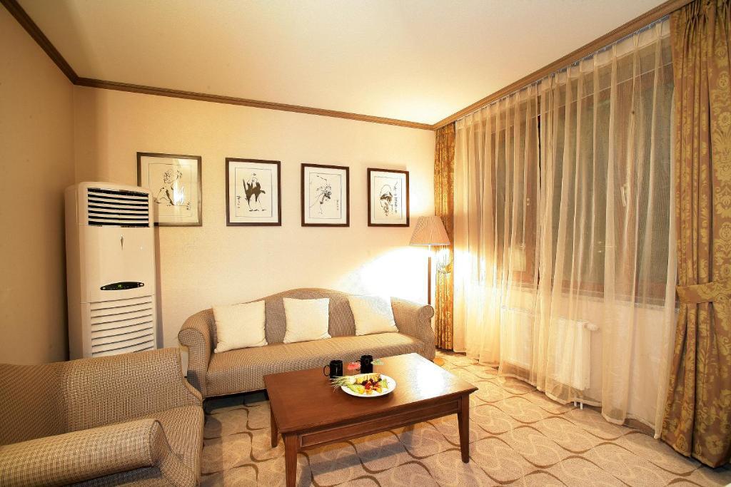 Sunjin Grand Hotel Ułan Bator Zewnętrze zdjęcie