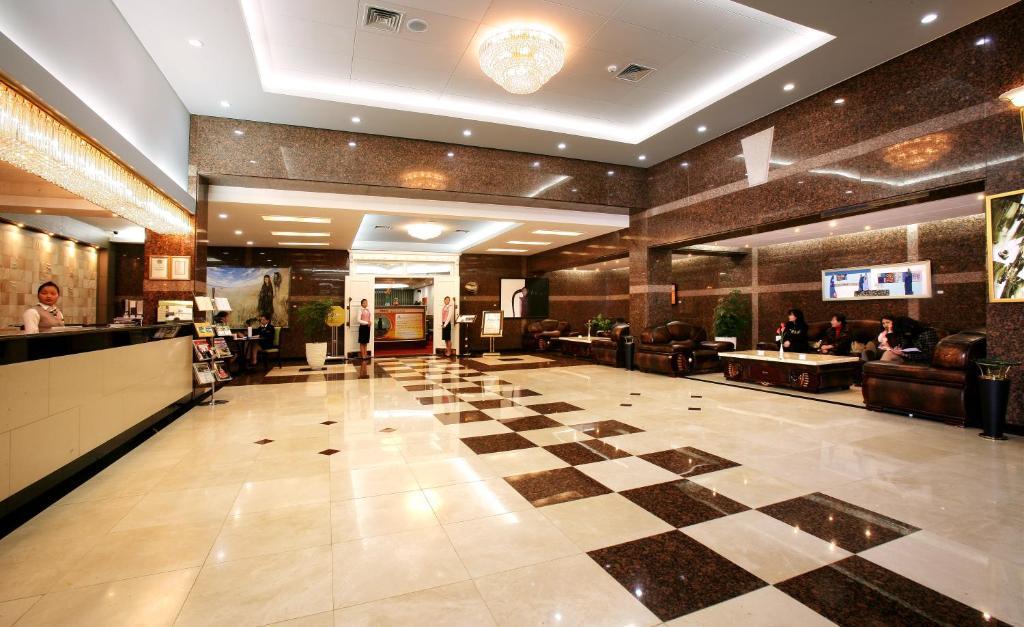Sunjin Grand Hotel Ułan Bator Zewnętrze zdjęcie