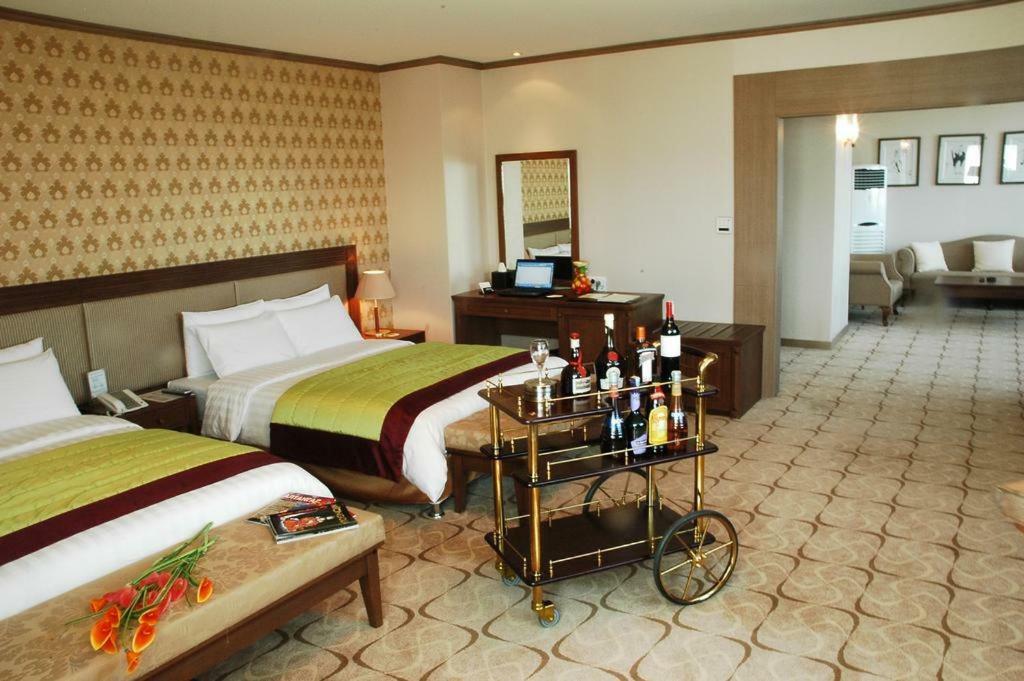 Sunjin Grand Hotel Ułan Bator Zewnętrze zdjęcie